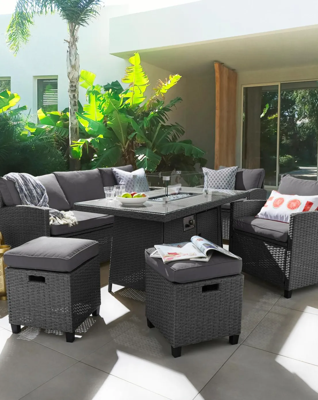 Amalfi Lounge Dining Set With Firepit