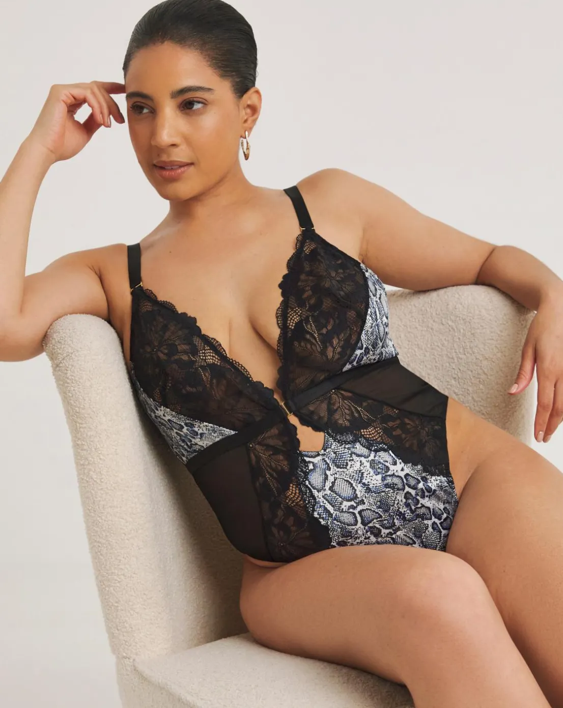 Ann Summers Rapturous Plunge Body Black