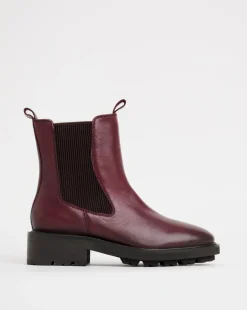 Avis Chunky Leather Chelsea Boots Wide E Fit