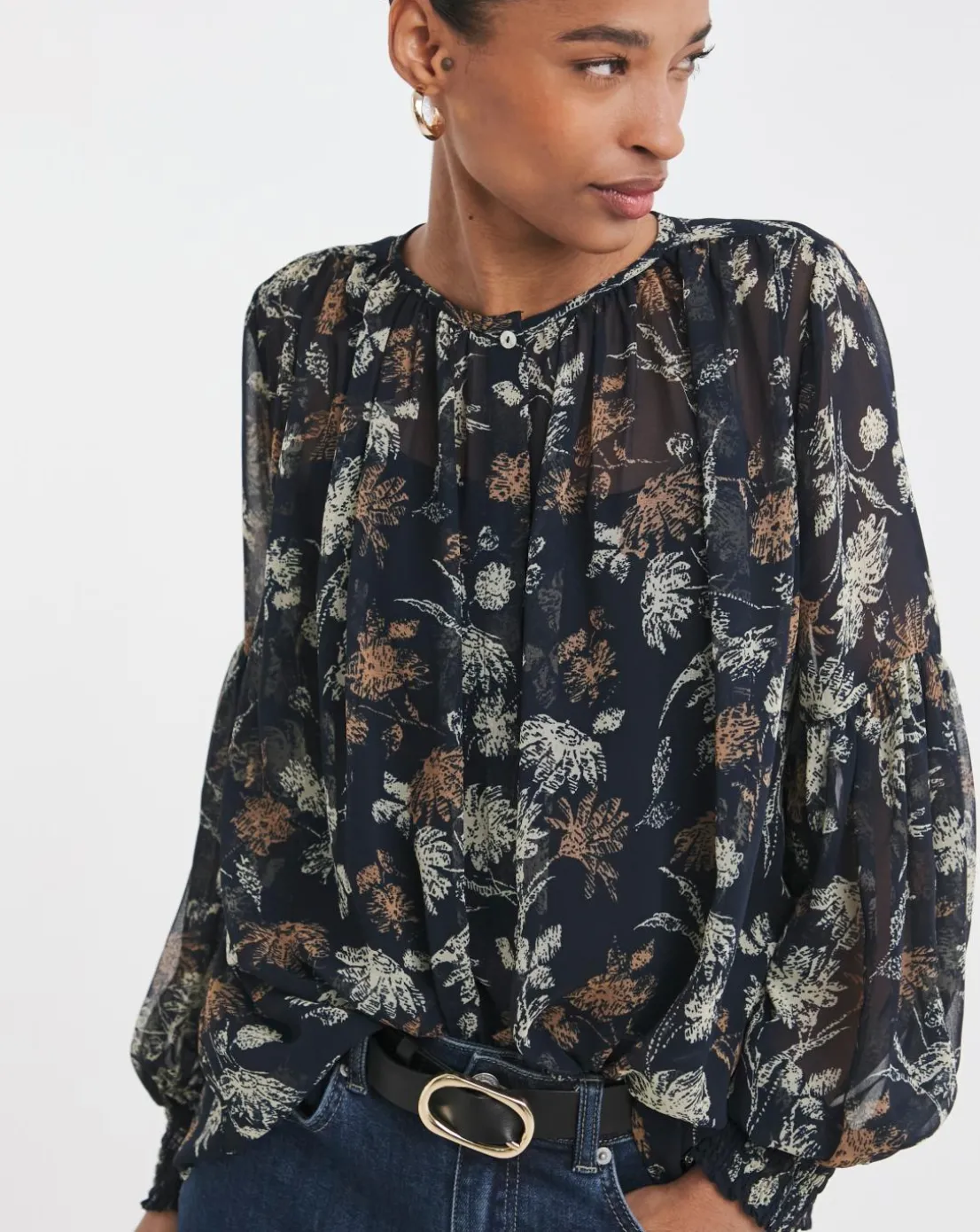 Blouson Sleeve Collarless Georgette Blouse