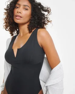 MAGISCULPT Medium Control Contour Me V Wire Swimsuit