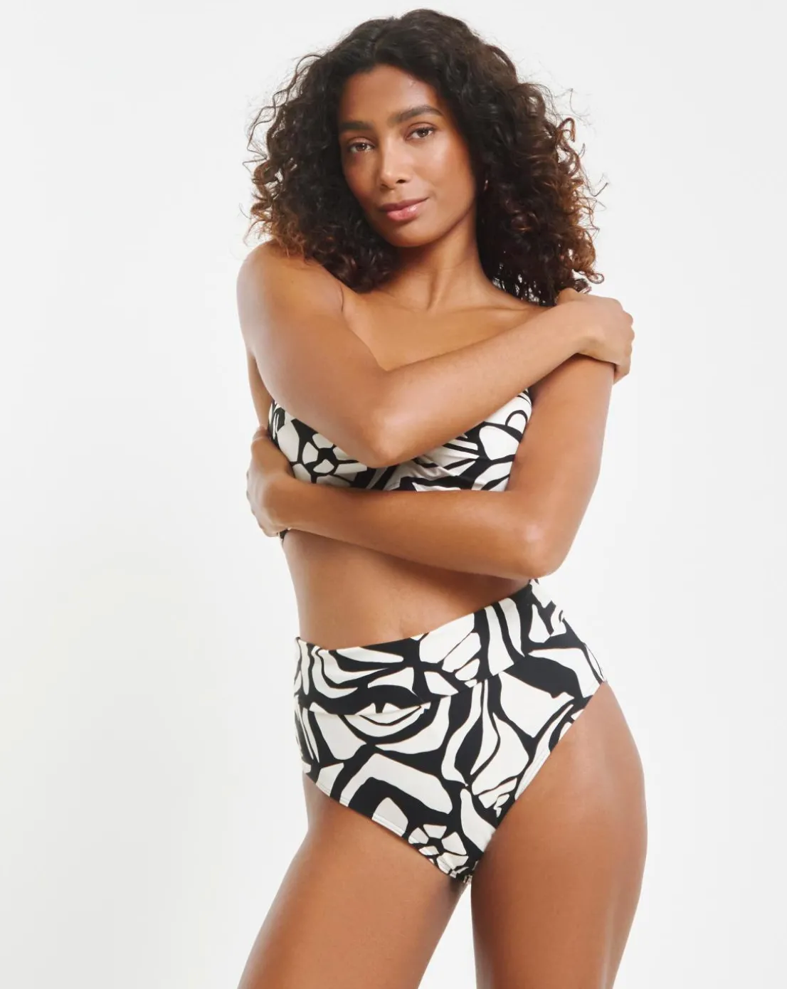 MAGISCULPT Twist Front Bandeau Underwired Bikini Top