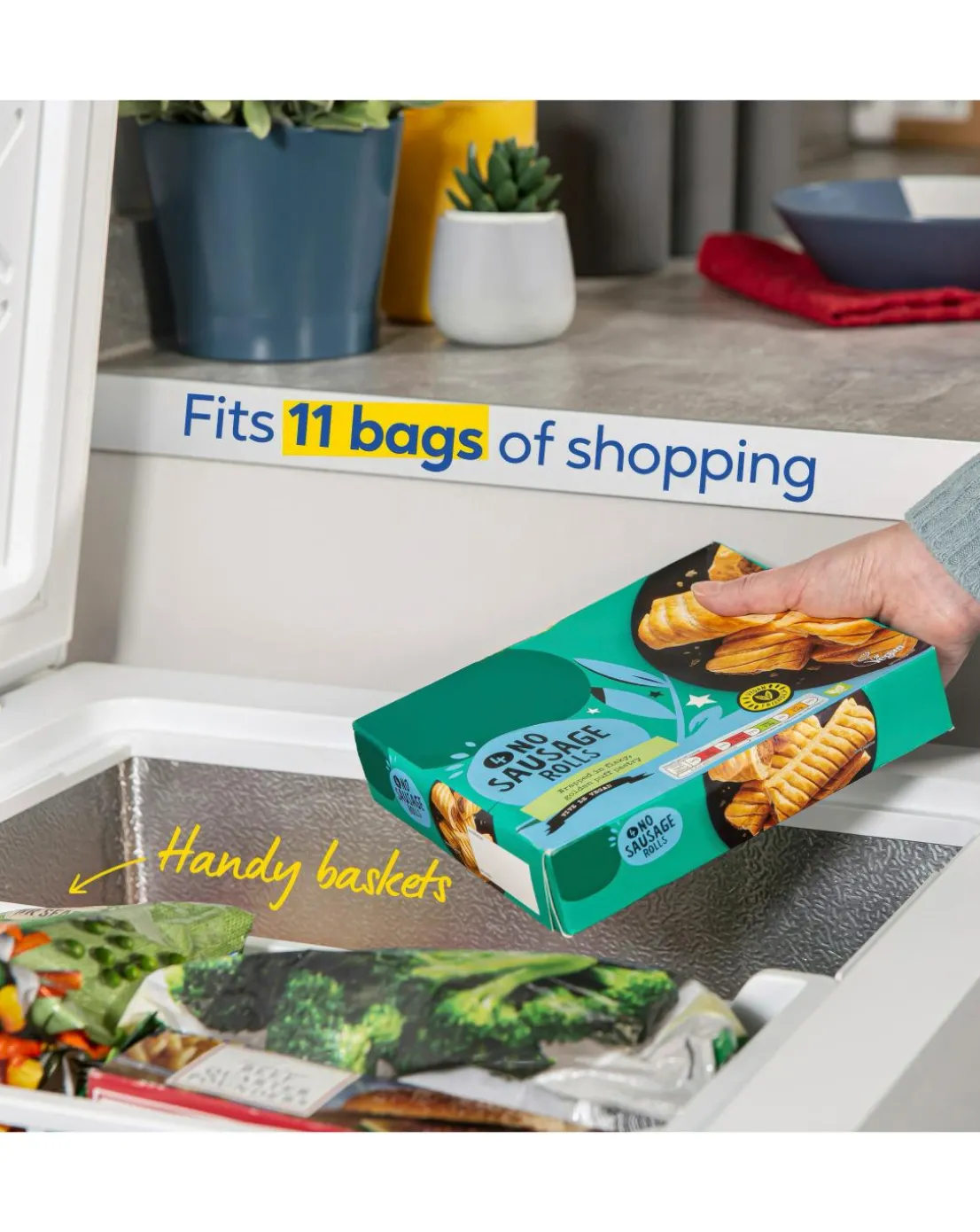 Russell Hobbs RH198CF0E1W 198 Litre Chest Freezer - White