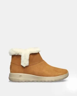 Skechers Wide Fit On The Go Boots