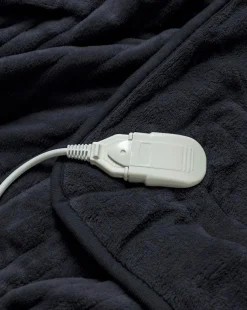 Slumberdown Comfy Hugs Navy Heated Throw