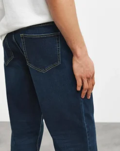 Straight Fit Stretch Jean Dark Wash