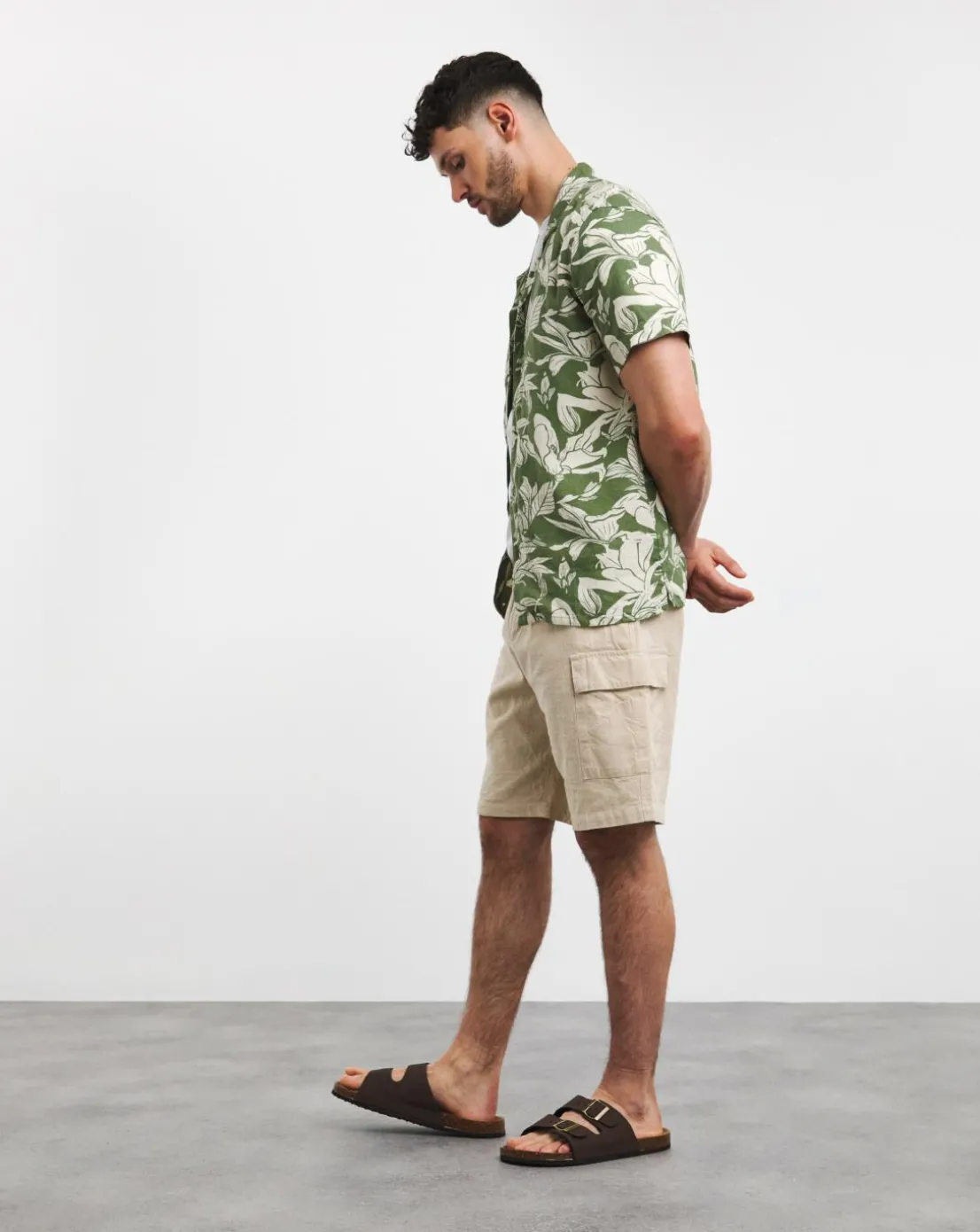 Linen Blend Elasticated Cargo Short
