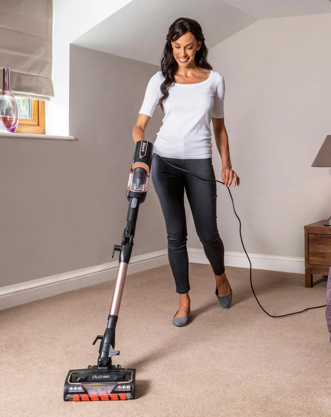 Shark Anti Hair Wrap Corded Stick Vacuum with Flexology and TruePet HZ500UKT