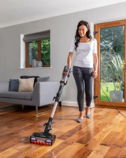 Shark Anti Hair Wrap Corded Stick Vacuum with Flexology and TruePet HZ500UKT